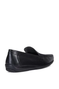 Ανδρικά Μοκασίνια Geox - Δερμάτινα μοκασίνια μαύρο -Ρούχα Εκπτώσεις unnamed file 2420